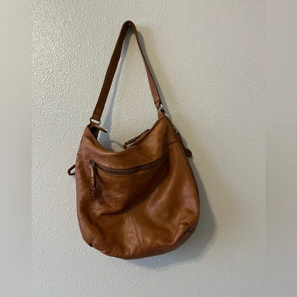 100% genuine leather hobo shoulder bag. - Picture 9 of 10